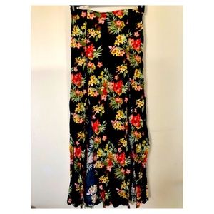 Forever 21 Floral Maxi Skirt